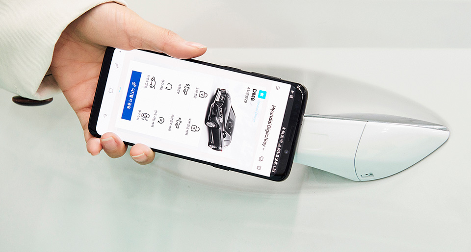 Представники компанії Hyundai Motor Group оголосили про завершення розробки технології цифрового ключа. | Хюндай Мотор Україна - фото 6